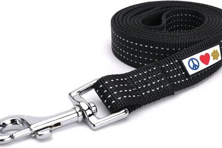 Pet Puppy Leash Reflective Dog Leash Comfortable Handle Highly Reflective Threads Heavy Duty Dog Training Leash Available as a 6 Ft Dog Leash or 4 Ft Dog Leash