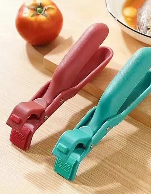 Load image into Gallery viewer, Gripper Tongs for Hot Plates &amp; Pans
